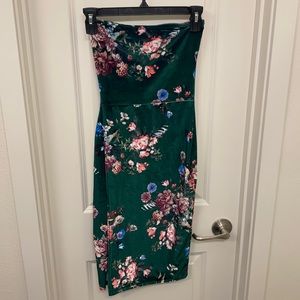 Prettylittlething celebrant dress